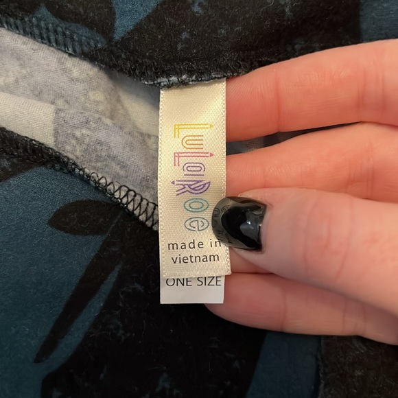 Lularoe leggings - Picture 2 of 2